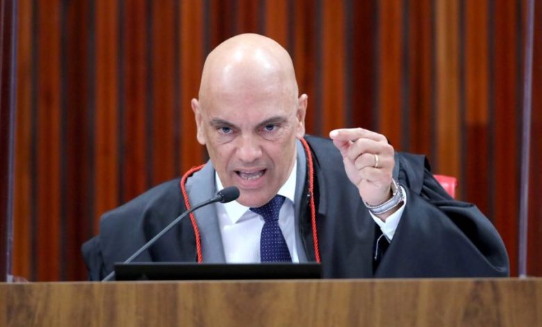 the-constitution-did-not-provide-for-a-minister-like-alexandre-de-moraes