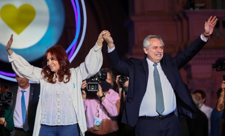 amid-chaos,-argentina-bets-on-kirchnerism-and-could-sink-even-further