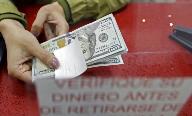 how-the-left-is-making-the-dollar-soar-in-chile,-colombia-and-argentina
