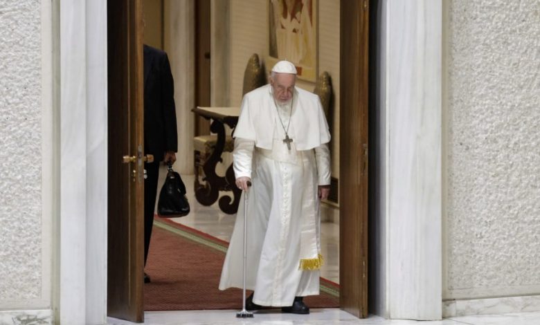 pope-names-20-cardinals-and-holds-meeting-with-“pre-succession”-airs