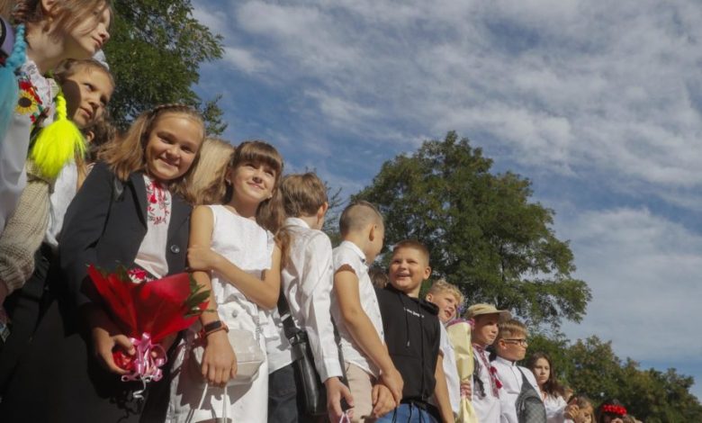 millions-of-students-return-to-school-in-ukraine-still-at-war