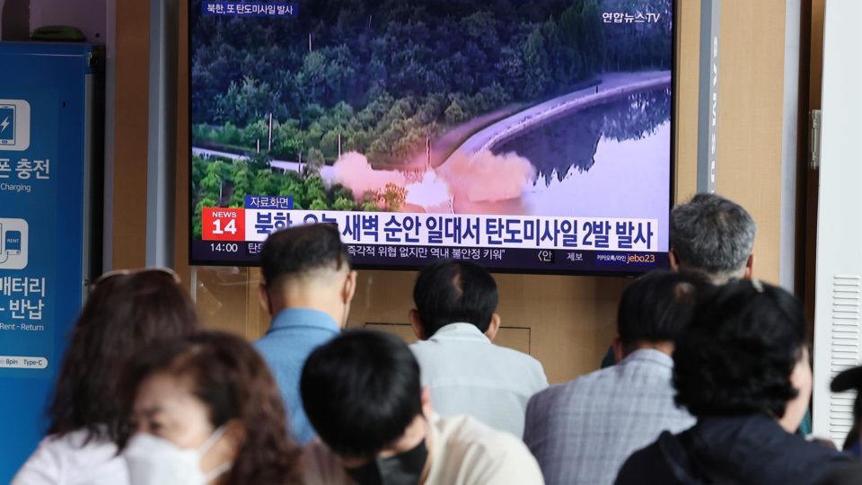 north-korean-missile-flew-over-japanese-territory,-says-japanese-government