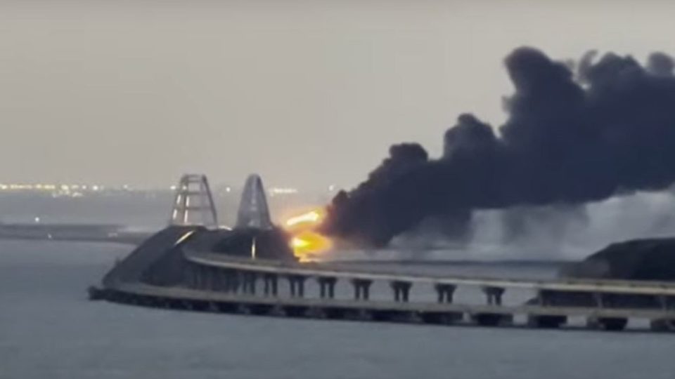 felt?-russia-blames-coup-after-crimea-bridge-explosion
