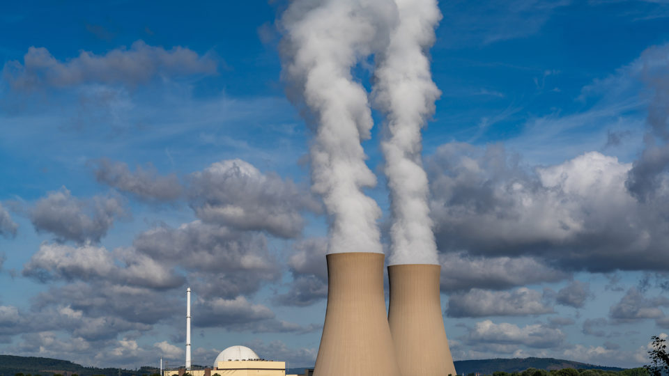 germany-extends-use-of-its-last-3-nuclear-plants-until-april-2023