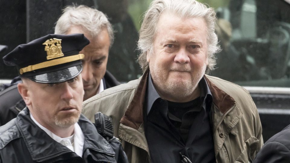 former-trump-aide-steve-bannon-sentenced-to-four-months-in-prison